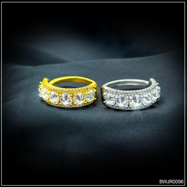 Round Crystal Statement Ring