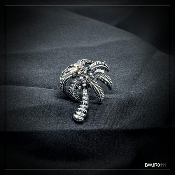 Palm Silver Grey Ring